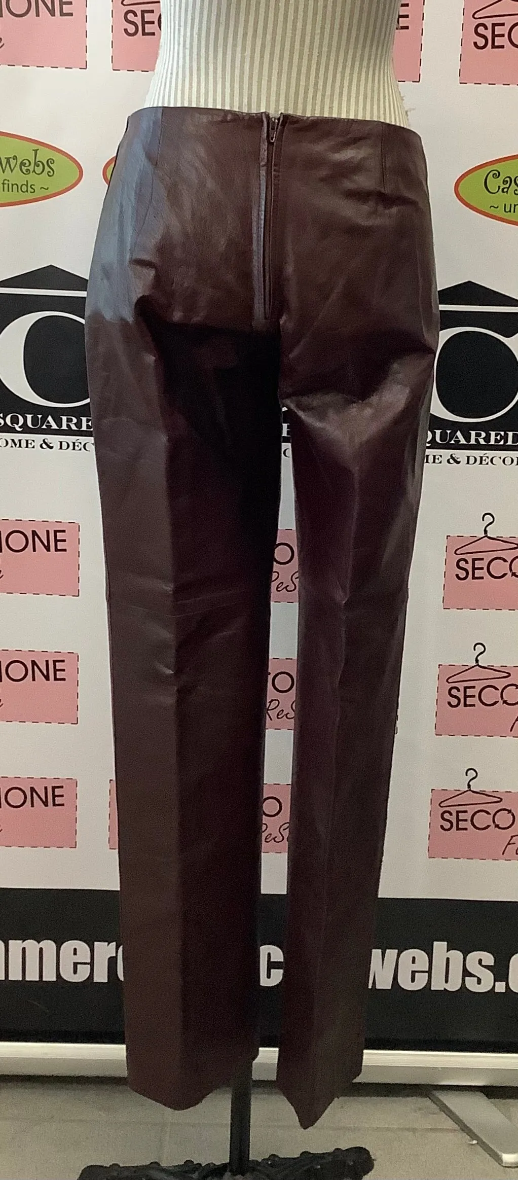 Danier Deep Wine Leather Pants (Size 6)