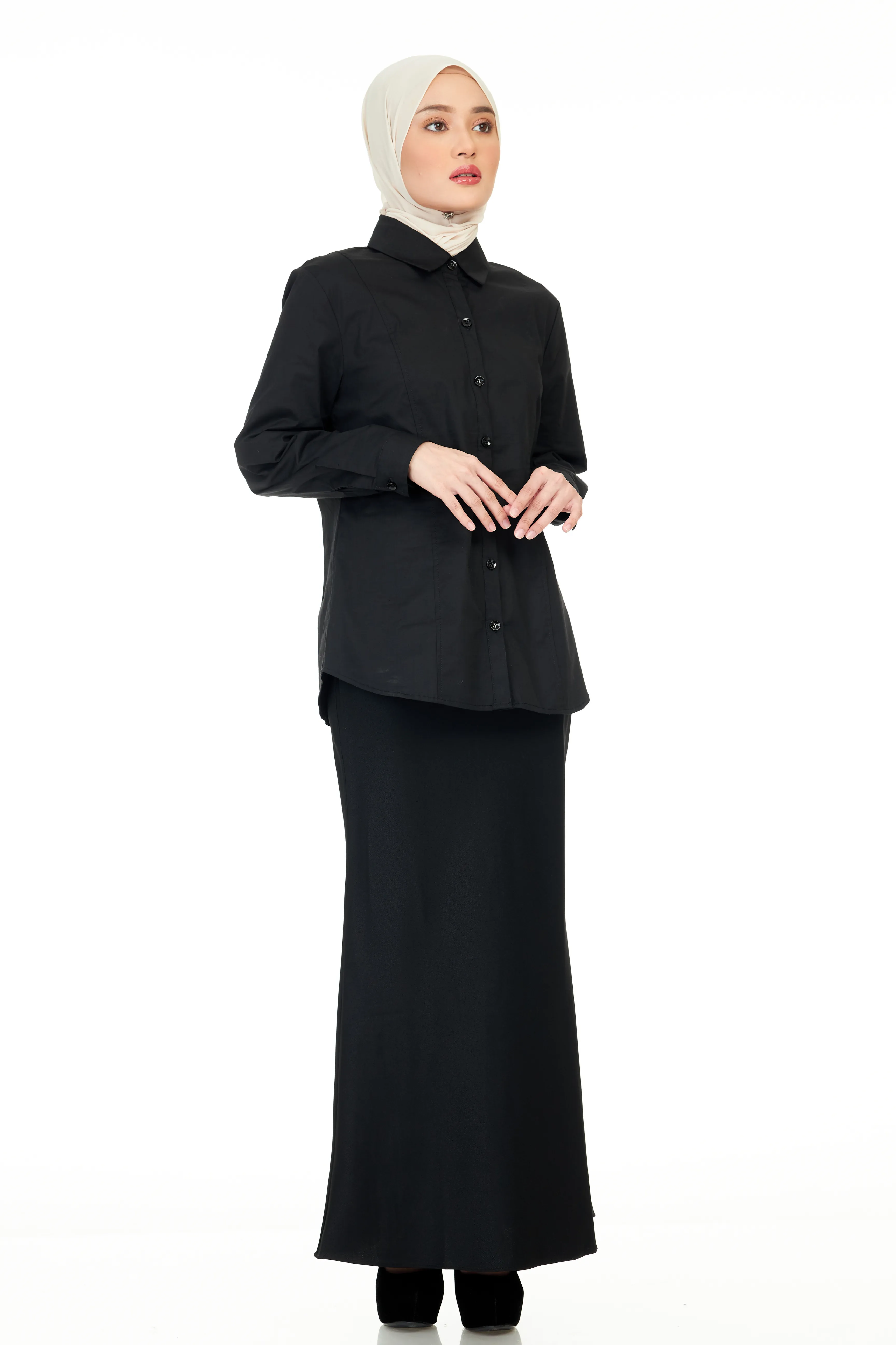 Office Blouse (Kemeja Hitam)