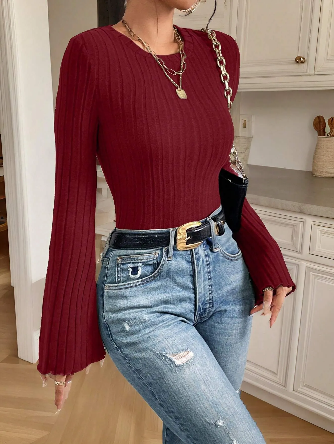 SHEIN Frenchy Women's Fall Winter Autumn Casual Solid Color Bell Sleeve Textured Fabric Crew Neck T-Shirt,