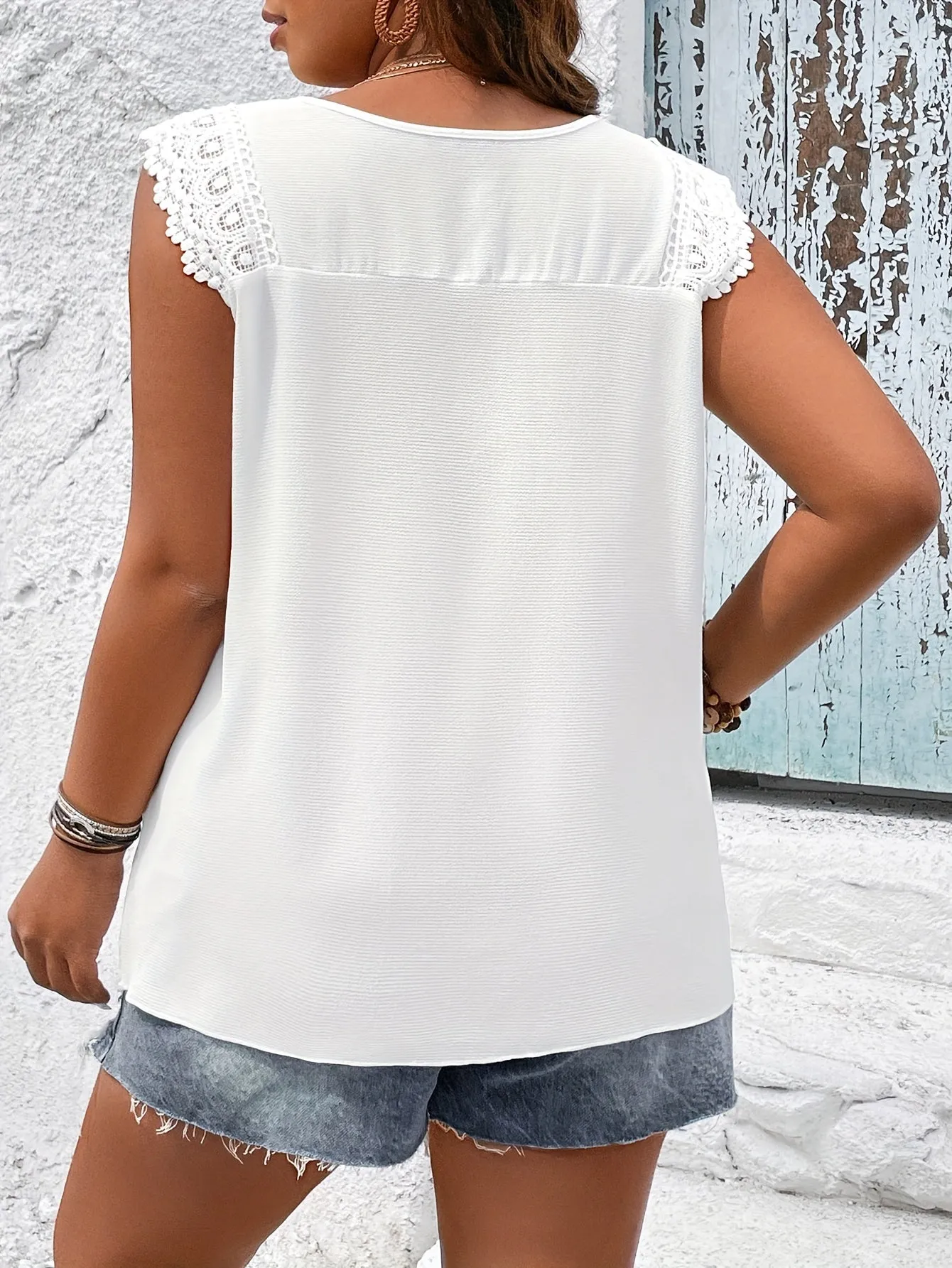 Solid Color Elegant Crew Neck Hollow Out Short Sleeve Blouse - Semi-Sheer, Non-Stretch Polyester Fabric, Woven, No Printing, Perfect for Summer - Womens Clothing, Chic and Sophisticated Tops