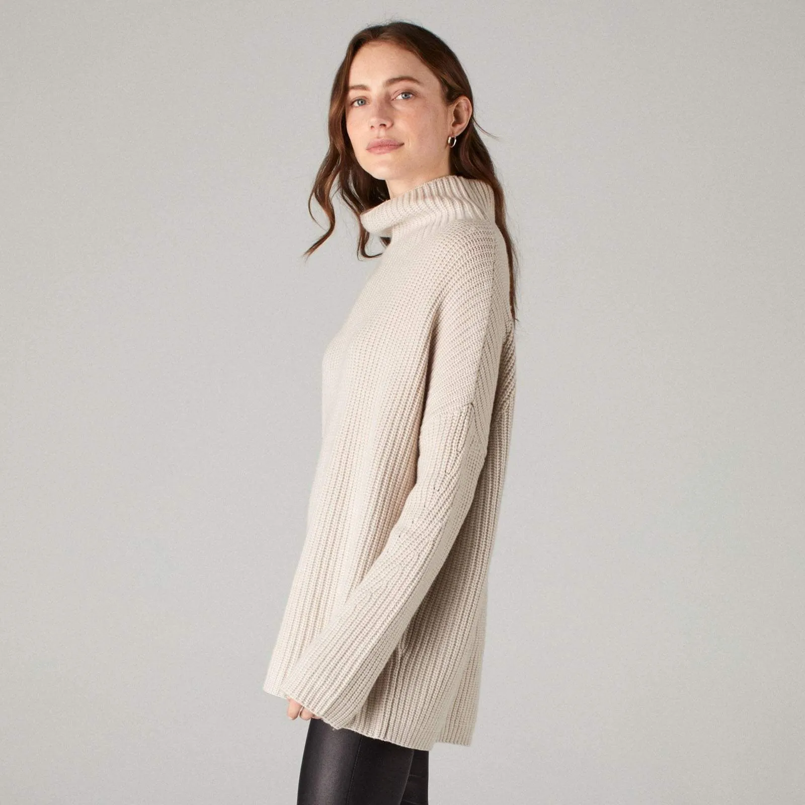 Wool Cashmere Oversized Ribbed Turtleneck