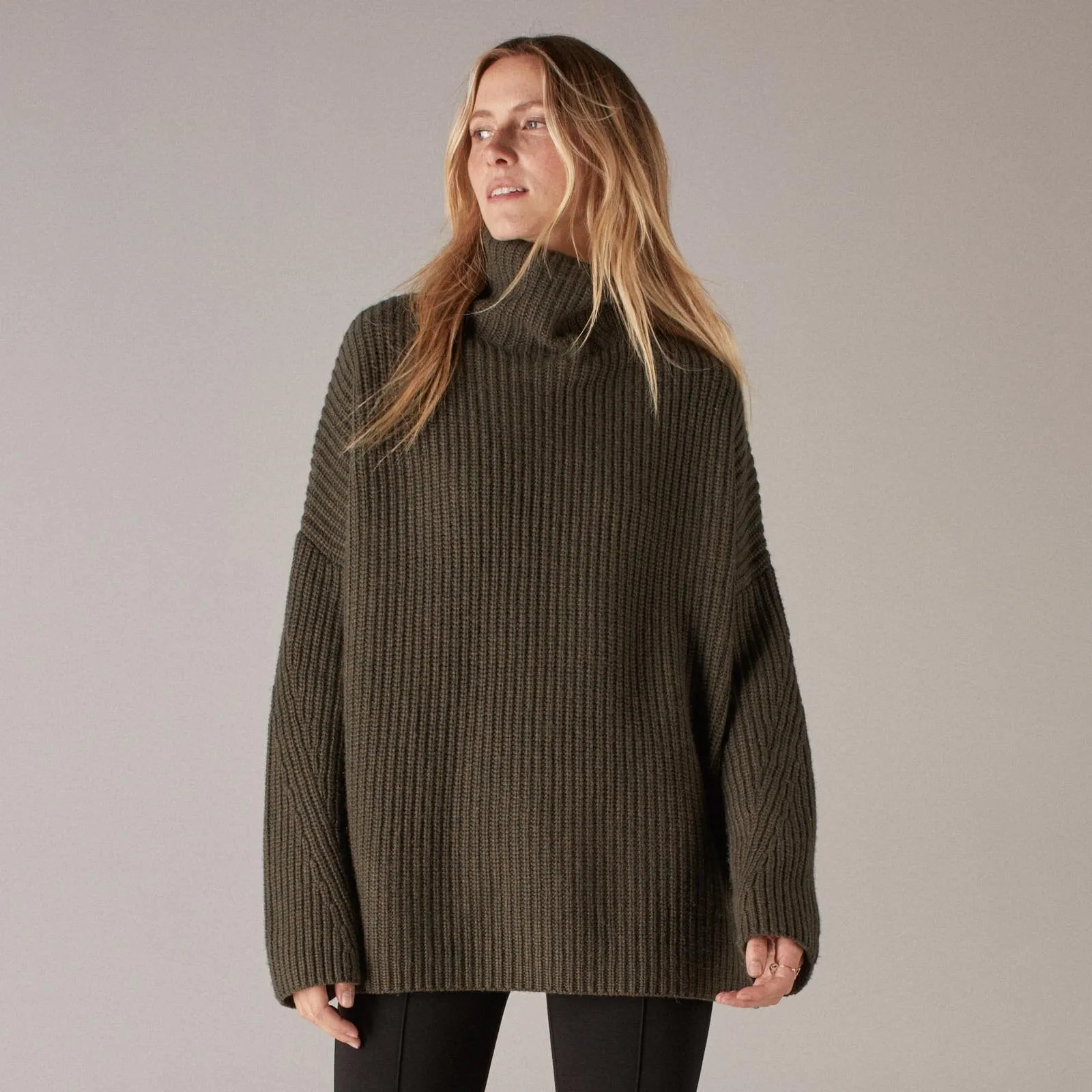 Wool Cashmere Oversized Ribbed Turtleneck